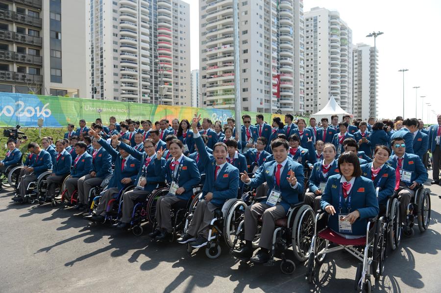 Chinese Paralympic delegates attend flag-raising ceremony