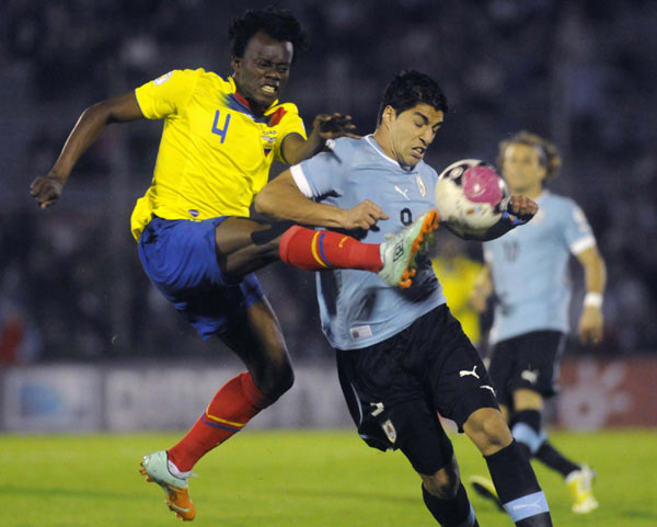 Messi shackled in Lima, Colombia wins again