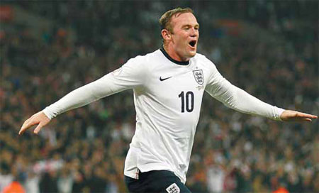 Rooney eyes Cup redemption