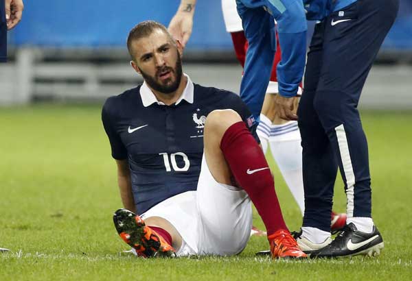 Benzema put under formal inquiry over French sex tape