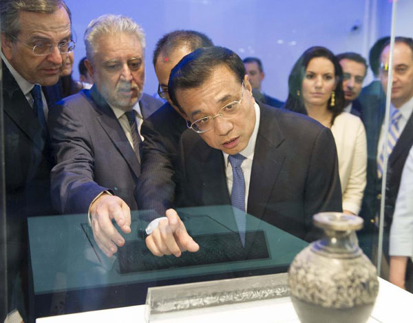 Li makes cultural visits in Greece