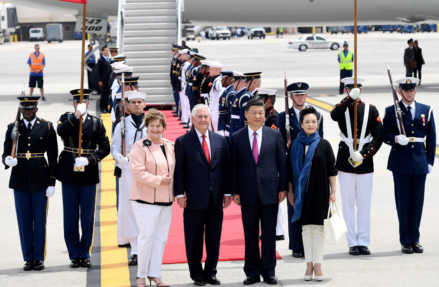 Xi arrives in US for first meeting with Trump