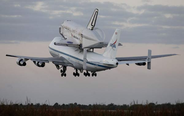 Discovery takes off on final flight to museum