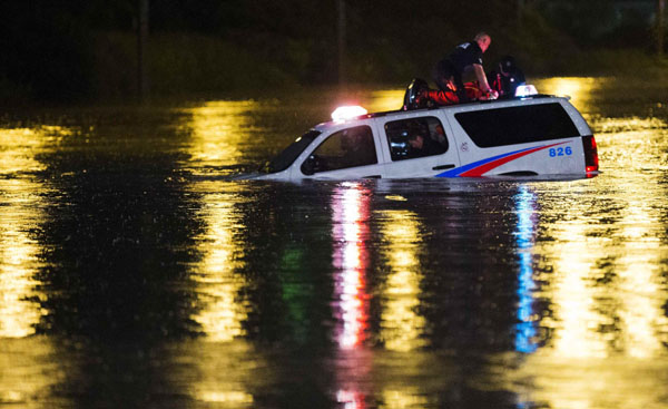 Heavy rainstorm hit Toronto