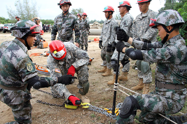 Chinese, US militaries practice disaster relief