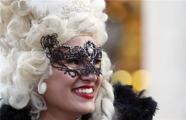 Venice welcomes carnival season