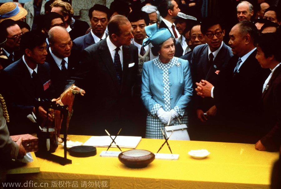 Royal moments: British Queen's visit to China in 1986