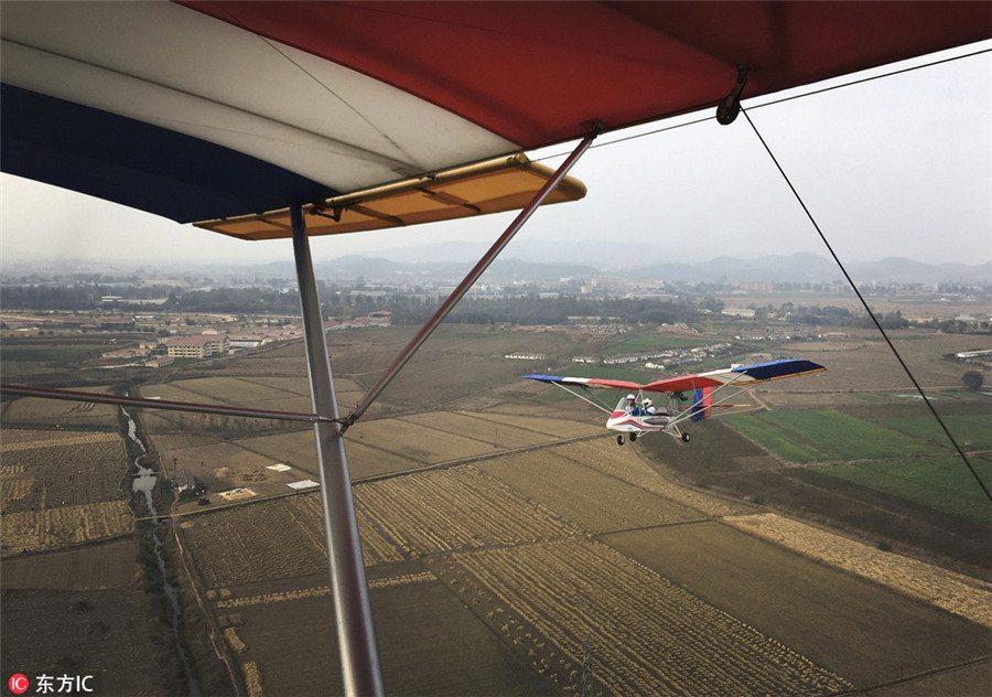 Flying club offers bird's-eye view of Pyongyang