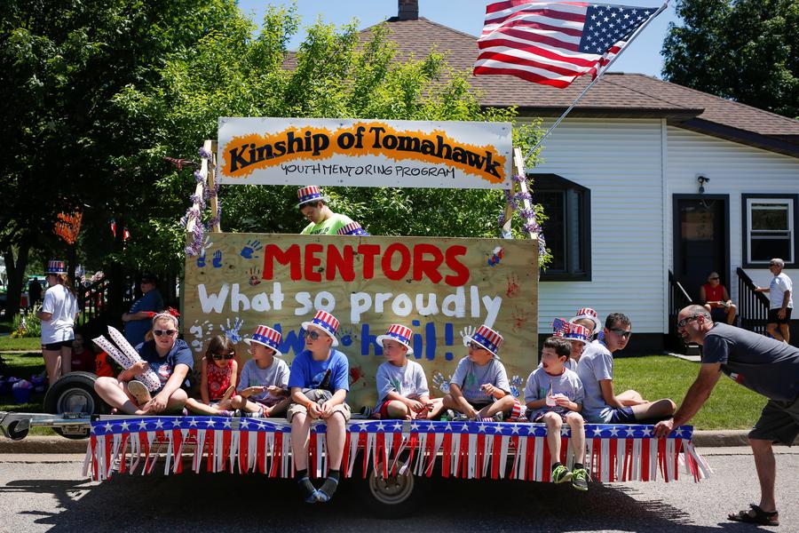 US holds parade to celebrate Independence Day