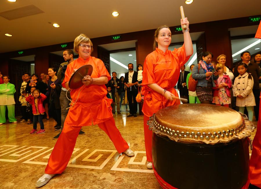 Performers show on Chinese open house day in Brussels