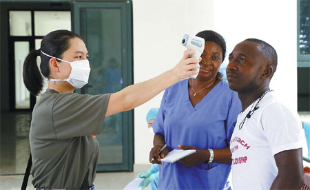 China rushes help to Ebola-hit countries