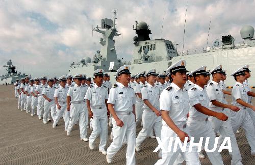 中國海軍第三批護(hù)航編隊起航